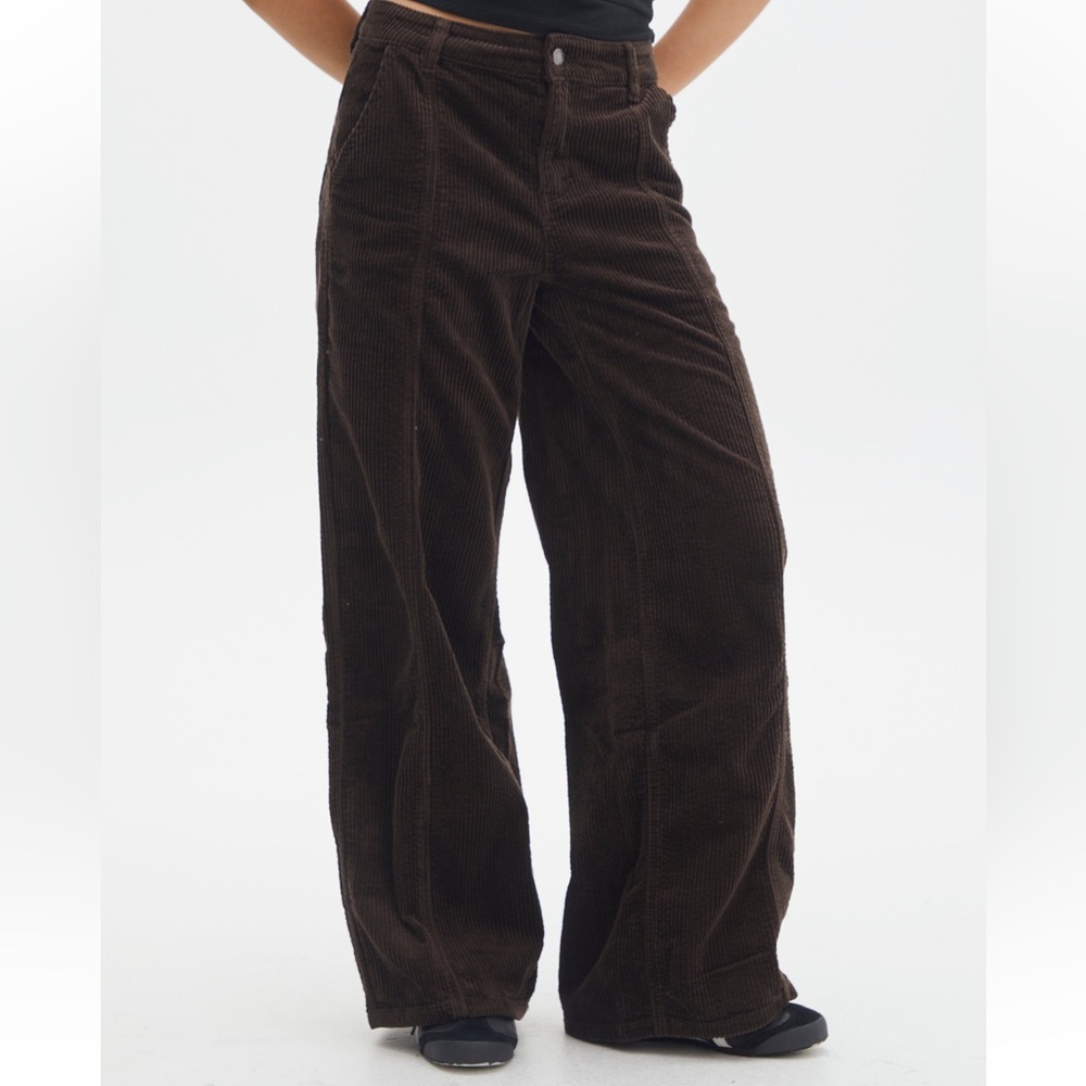 Mid ride, wide legs, brown, corduroy pants